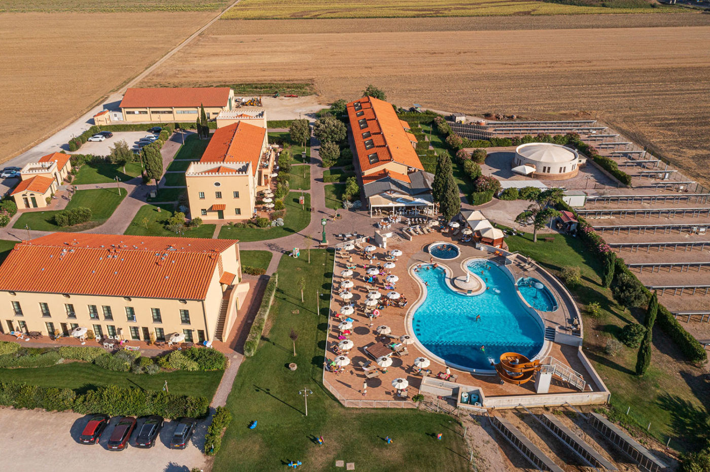 resort per gruppi toscana